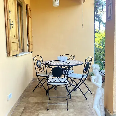 Garden With A View Apartment *